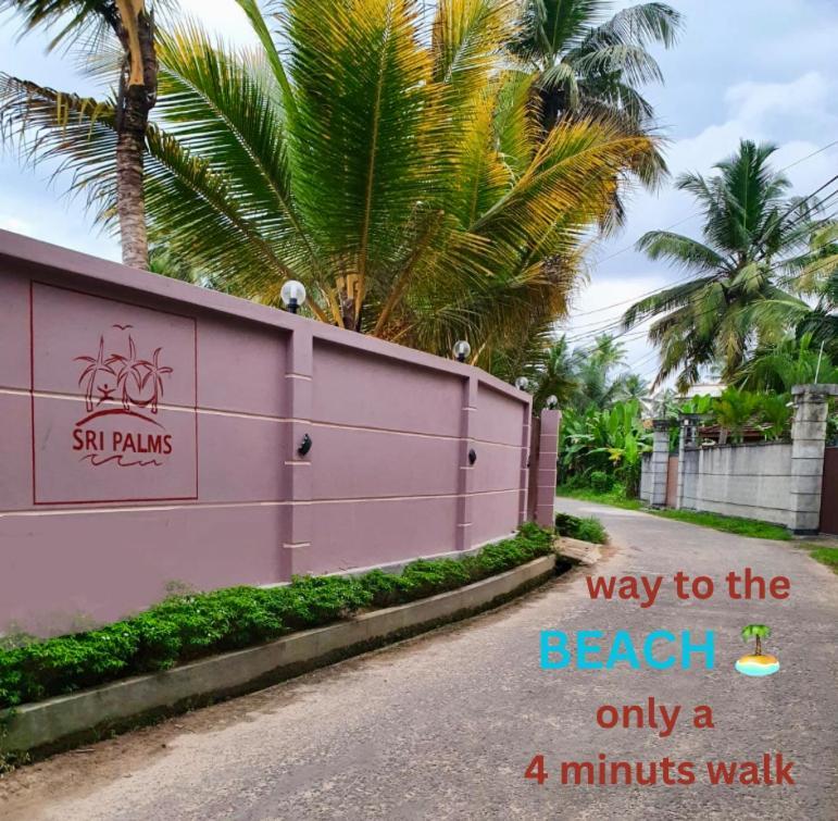 Sri Palms Bed & Breakfast Косгода Екстериор снимка