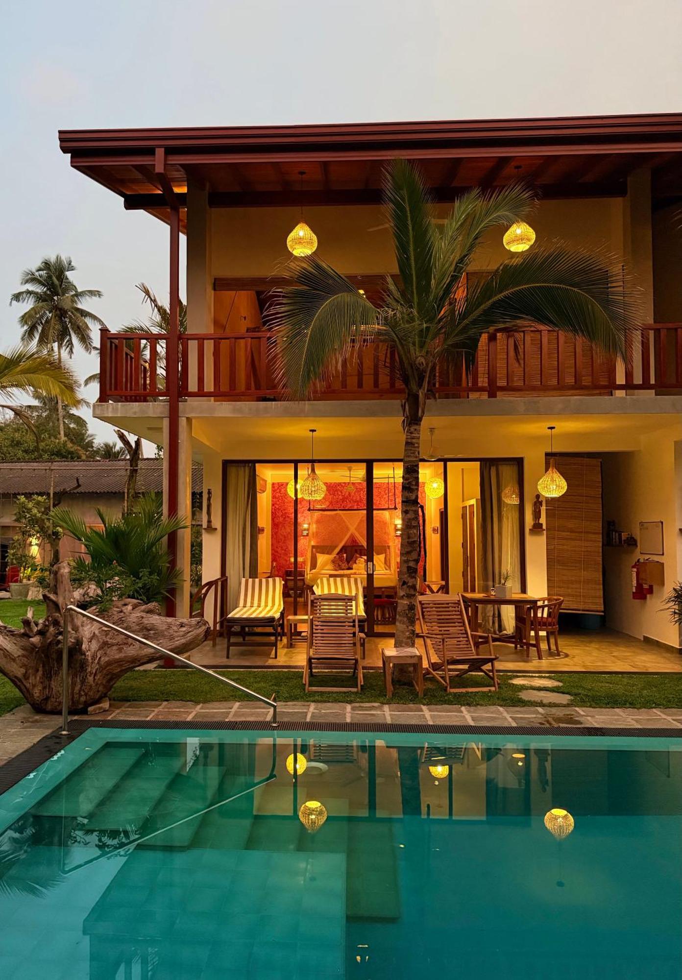 Sri Palms Bed & Breakfast Косгода Екстериор снимка