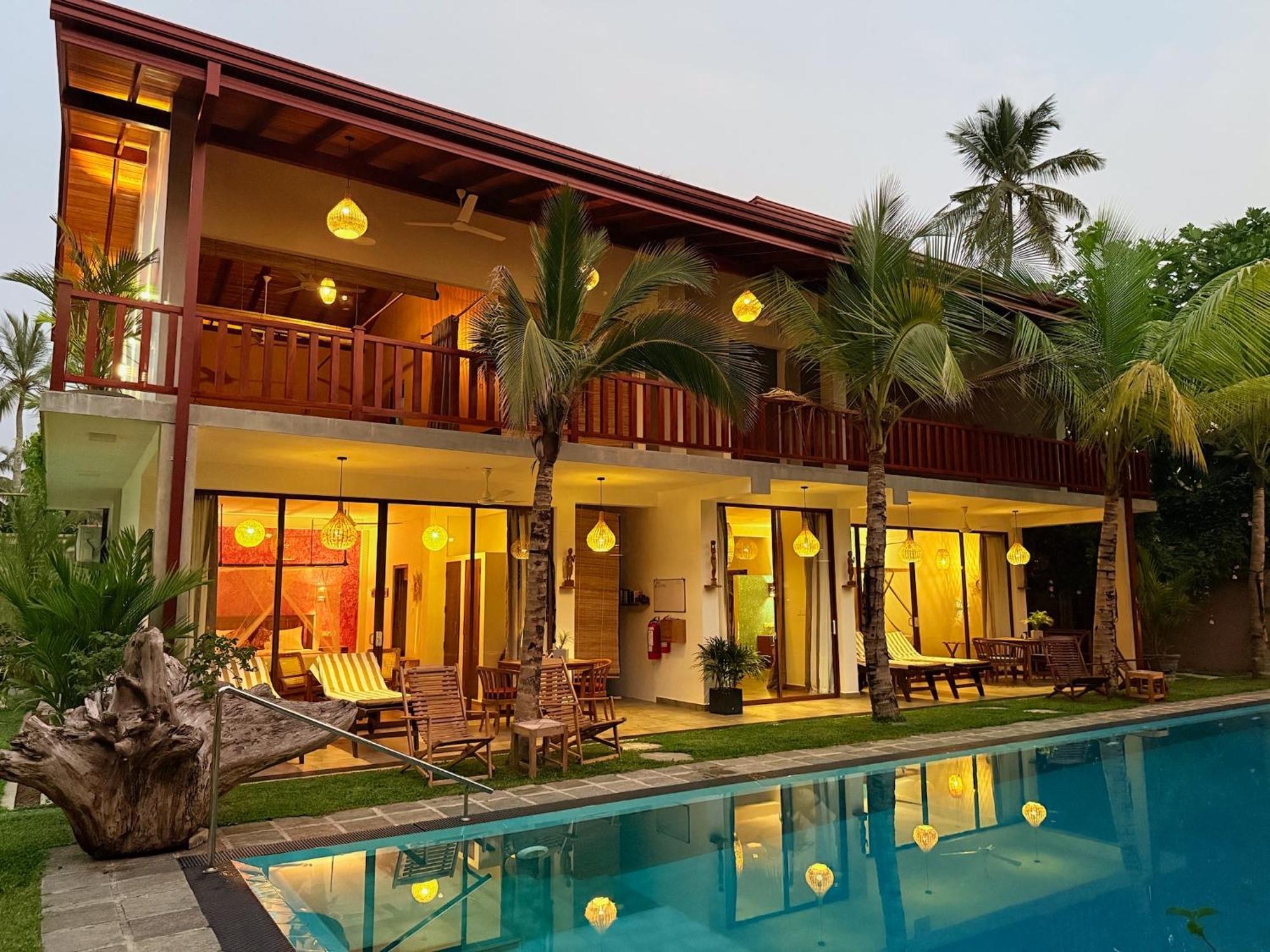 Sri Palms Bed & Breakfast Косгода Екстериор снимка